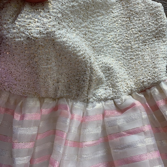 Girl’s Party Dress - Picture 4 of 5